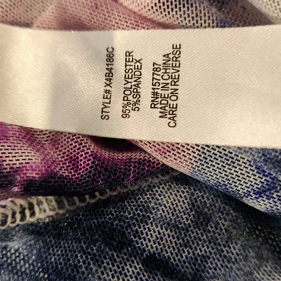 Full Circle Trends long sleeve mock neck sheer top Size 1X W-325 - Picture 6 of 7